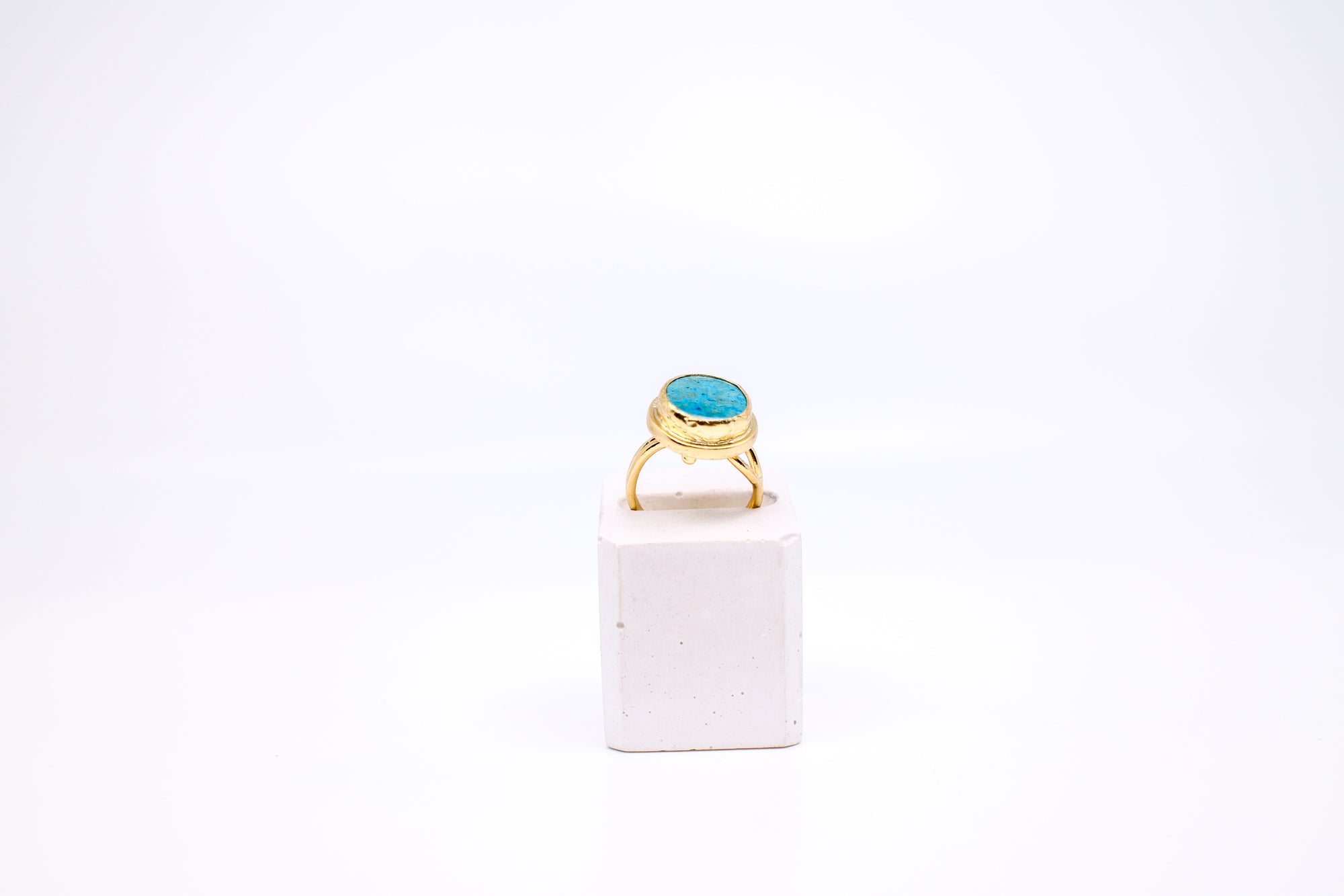 Cleo Ring
